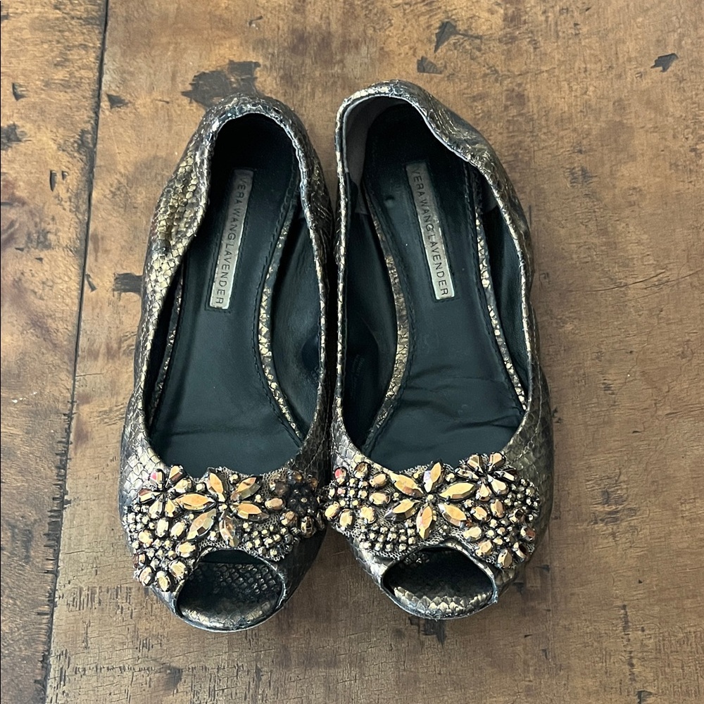 Vera Wang Lavender Label Gold Embellished Flats